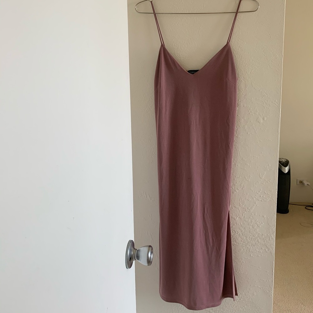 Mauve fitted midi dress